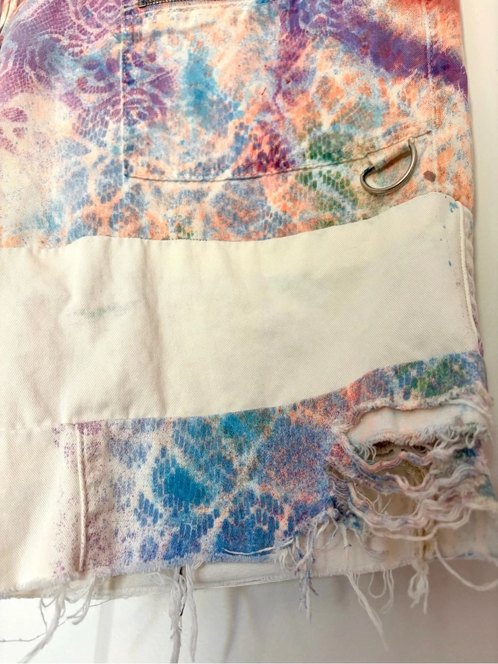 True Religion Skulls & Roses Tie-Dye Distressed Shorts. Streetwear Urban Grunge